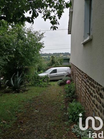 Maison 3 pièces de 75 m² à Sillé-le-Guillaume (72140)