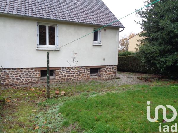 Maison 3 pièces de 75 m² à Sillé-le-Guillaume (72140)