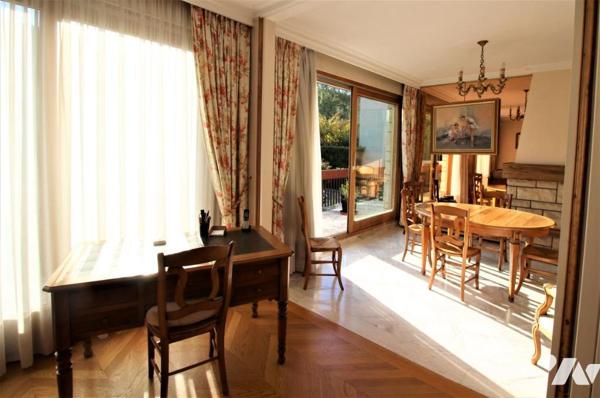 Clamart- Limite Meudon - Maison familaile au calme - 4 Chambres - Garage