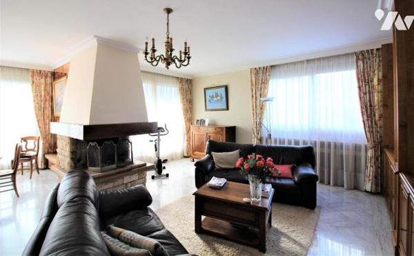 Clamart- Limite Meudon - Maison familaile au calme - 4 Chambres - Garage