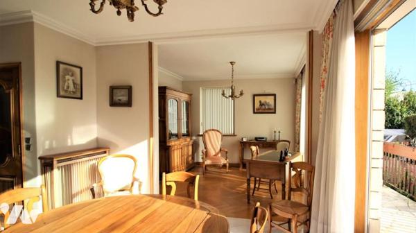 Clamart- Limite Meudon - Maison familaile au calme - 4 Chambres - Garage