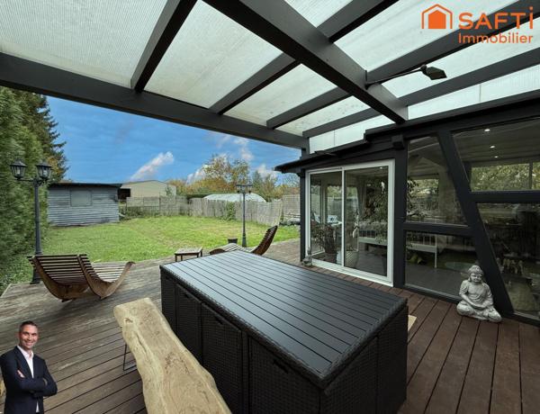 Superbe maison atypique de 3 pièces disposant d'une terrasse, d'un jardin et d'un parking !