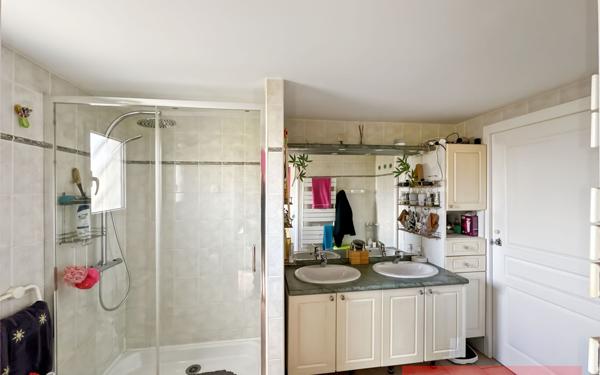 Maison à vendre    4 pièces •  Técou