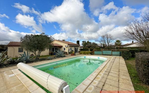 Maison à vendre    4 pièces •  Técou