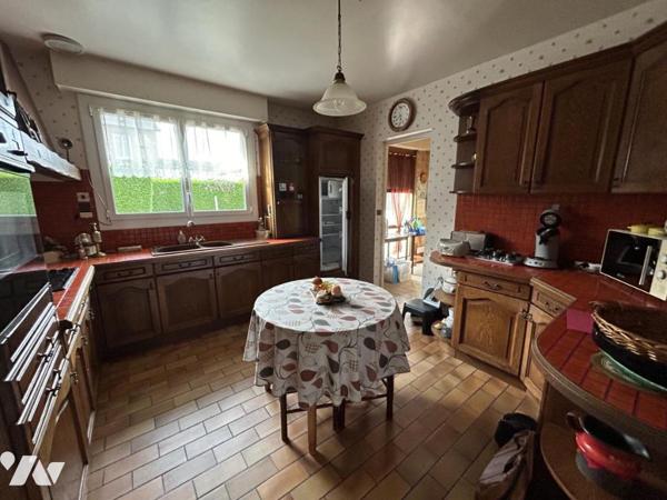 Maison Bois-Guillaume, dans une rue calme, proche commodités, bus et commerces