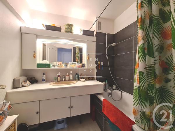 Appartement F4 à vendre  4 pièces - 79,17 m2 CHATENAY MALABRY - 92