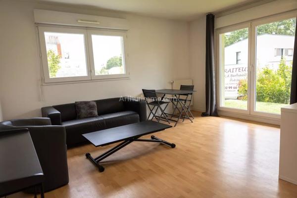 Location                                                      Appartement
                        
                     2 pièces                      44 m2                     à Saint-Grégoire