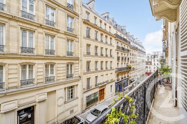 Appartement à vendre  4 pièces - 77 m 2   PARIS  - 75018