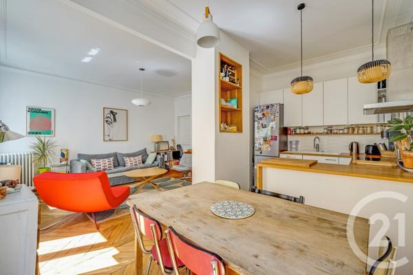 Appartement à vendre  4 pièces - 77 m 2   PARIS  - 75018