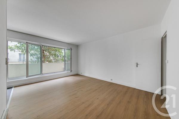 Appartement F1 à vendre  1 pièce - 32,51 m 2   PARIS  - 75019