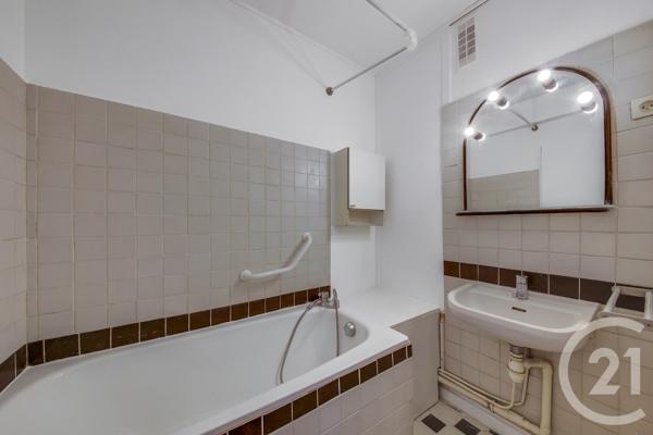 Appartement F1 à vendre  1 pièce - 32,51 m 2   PARIS  - 75019