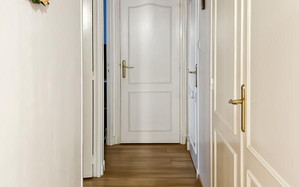 Appartement à vendre    3 pièces • 61 m2 Montluçon