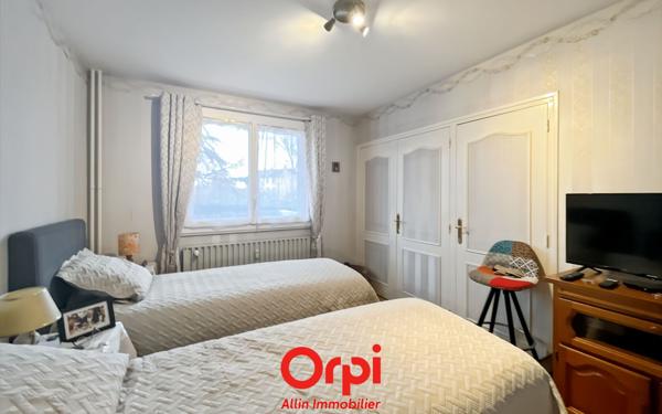 Appartement à vendre    3 pièces • 61 m2 Montluçon