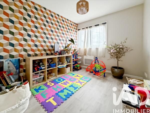 Maison à vendre 7 pièces 147 m² Vaux-le-Pénil