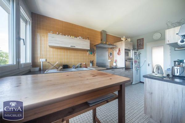 Appartement à vendre 5 pièces 96.01m² Mâcon (71000)