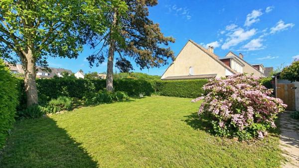 Maison 6 pièces à vendre à Saint Martin du Tertre
