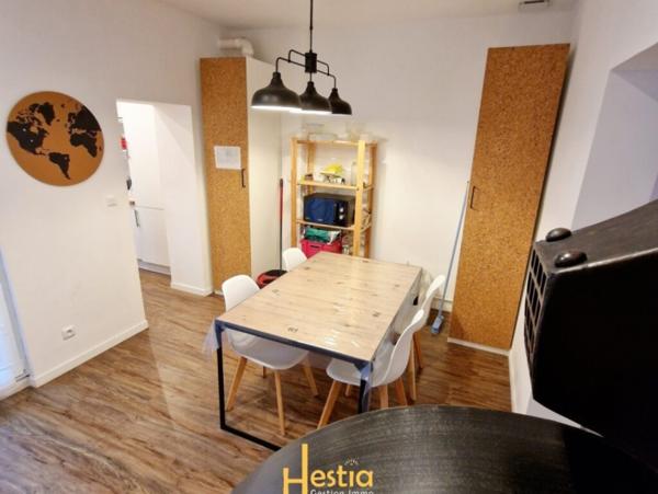Colocation chambre avec SDB privée dans agréable maison avec terrasse à Lille