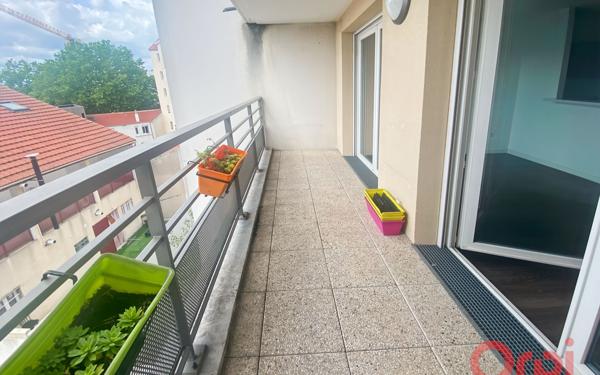 Appartement à vendre    3 pièces • 68,35 m2 Bagnolet