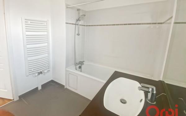 Appartement à vendre    3 pièces • 68,35 m2 Bagnolet