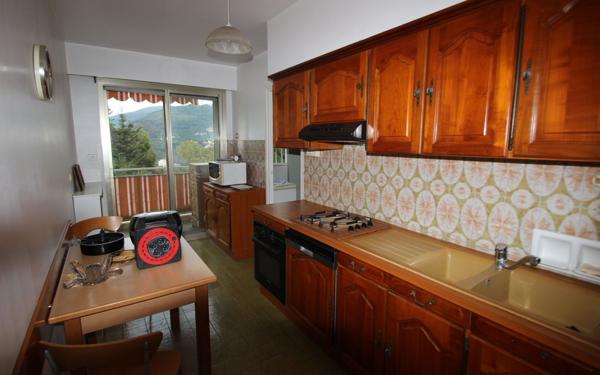 Appartement à vendre    2 pièces • 67,58 m2 Nice