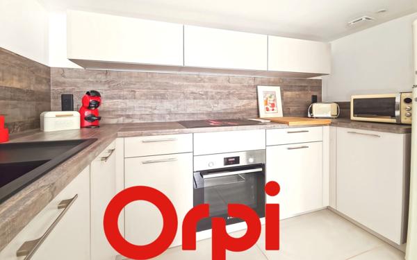 Appartement à vendre    3 pièces • 53,75 m2 Bandol