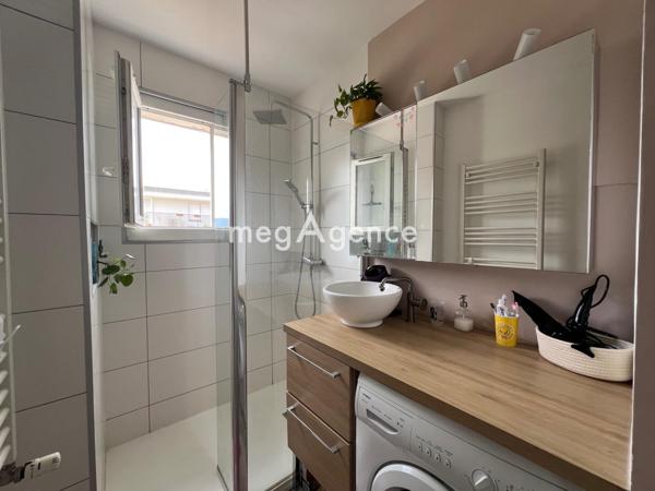 Appartement à SAINT-MARTIN-LE-VINOUX, 38950 - 3 pièces 64m²