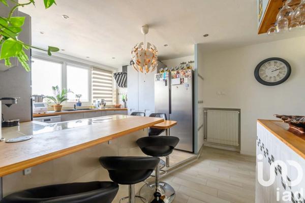 Appartement à vendre 2 pièces 57 m² Neuilly-sur-Marne
