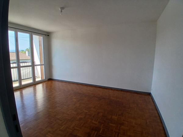Maison T4 avec garage et jardin