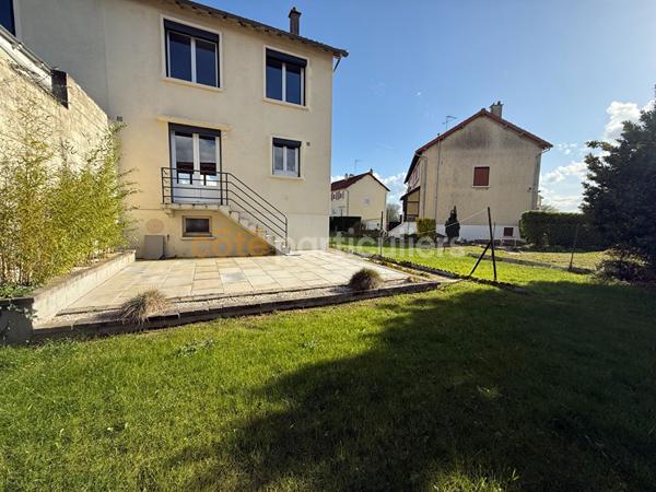 Location Maison77,69 m² - 4 Pièces - BROUCHY (80400)