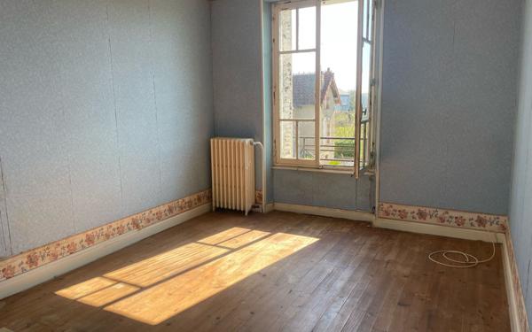 Maison à vendre    5 pièces •  Boussac