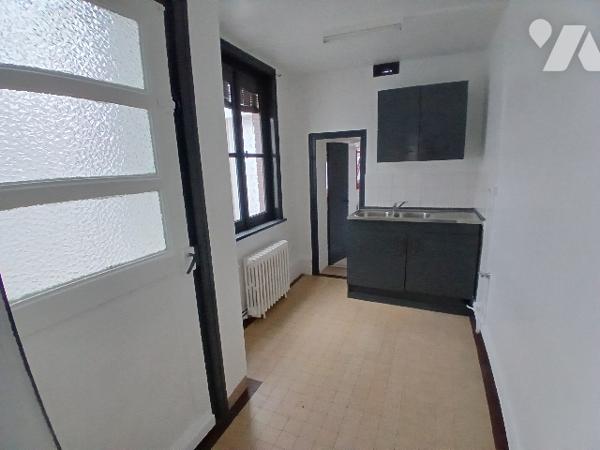 Maison de ville 3ch environ 80m² avec extérieur, idéal investisseur ou première acquisition