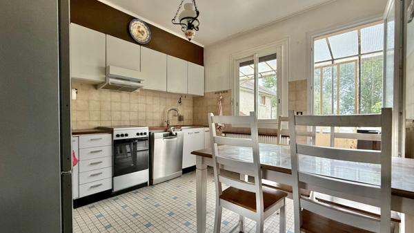 Maison Corbeil Essonnes 5 pièce(s) 130.56 m2