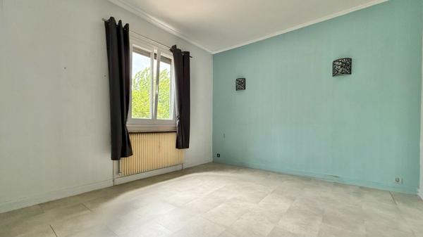 Maison Corbeil Essonnes 5 pièce(s) 130.56 m2