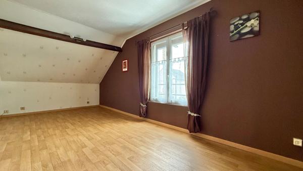 Maison Corbeil Essonnes 5 pièce(s) 130.56 m2