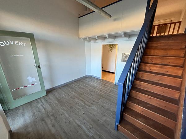 Local commercial Sisteron 2 pièce(s) 25.45 m2