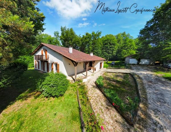 Maison à vendre 6 pièces BASSILLAC ET AUBEROCHE (24)