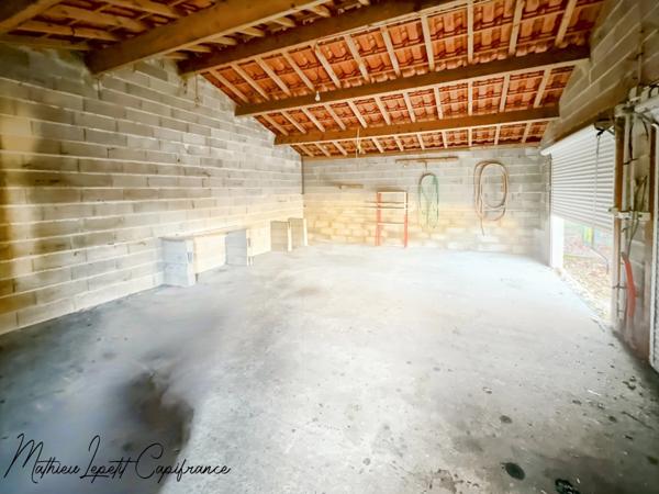 Maison à vendre 6 pièces BASSILLAC ET AUBEROCHE (24)