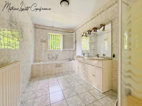 Maison à vendre 6 pièces BASSILLAC ET AUBEROCHE (24)