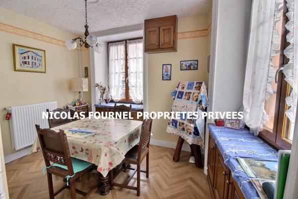 Saint Romain Lachalm 43620 Centre bourg Maison de village en pierre à rénover 61m² habitables