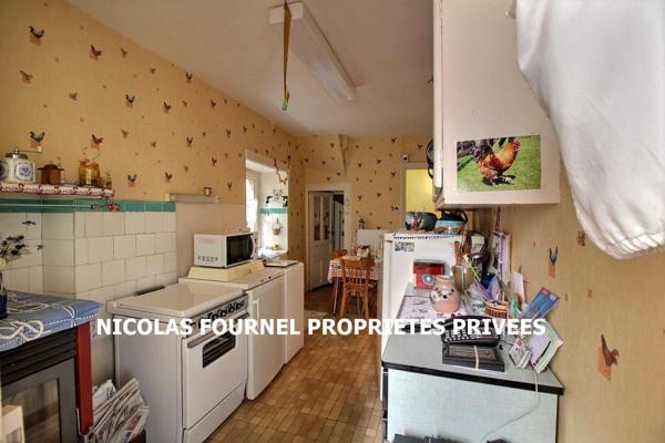 Saint Romain Lachalm 43620 Centre bourg Maison de village en pierre à rénover 61m² habitables