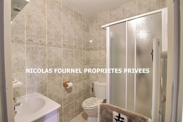 Saint Romain Lachalm 43620 Centre bourg Maison de village en pierre à rénover 61m² habitables