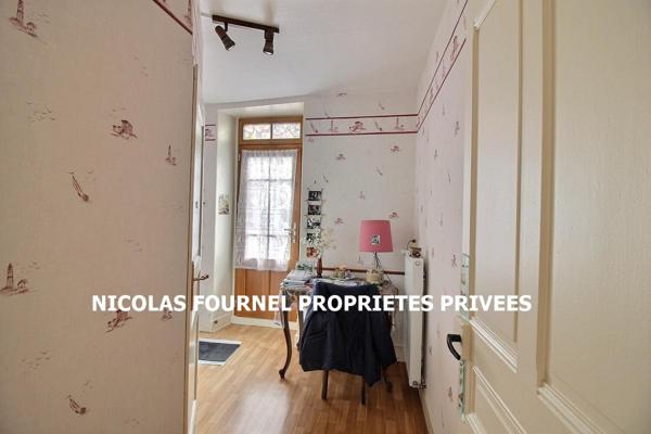 Saint Romain Lachalm 43620 Centre bourg Maison de village en pierre à rénover 61m² habitables