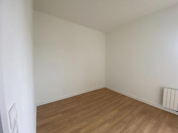 A LOUER : T3 à ROUBAIX • Boulevard Lacordaire - Résidence Barbieux • 860 € CC • Réf. 839-A207