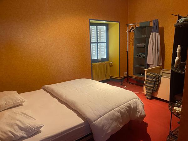 86110 AMBERRE Corps de ferme sur plus de 3Hectares- maison 225m².