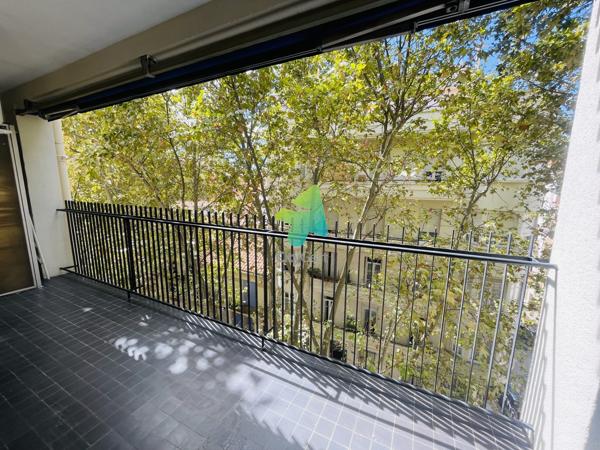 APPARTEMENT T3 AVEC TERRASSE