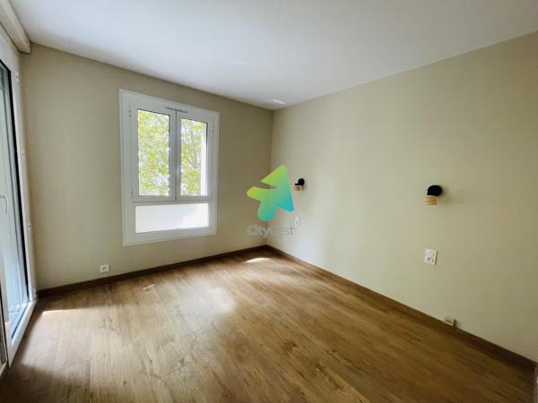 APPARTEMENT T3 AVEC TERRASSE