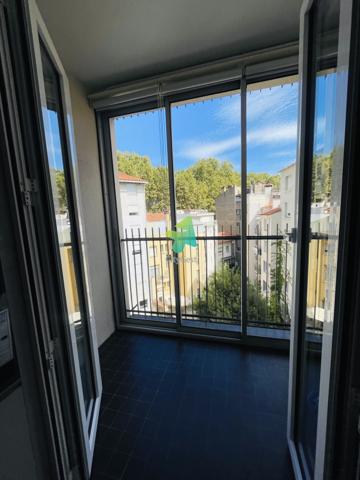 APPARTEMENT T3 AVEC TERRASSE