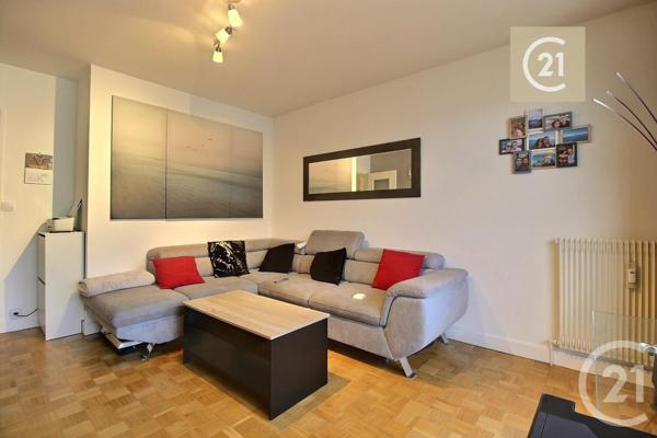 Appartement à vendre  2 pièces - 40 m2 LIVRY GARGAN - 93