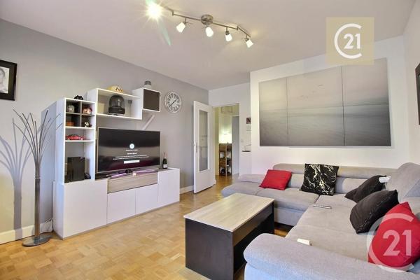 Appartement à vendre  2 pièces - 40 m2 LIVRY GARGAN - 93