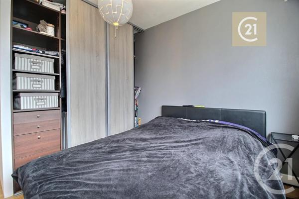 Appartement à vendre  2 pièces - 40 m2 LIVRY GARGAN - 93